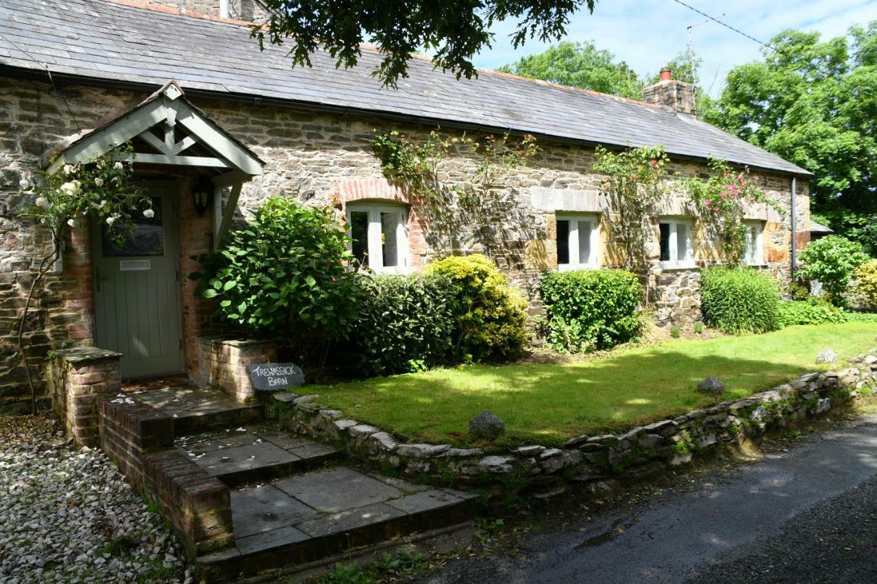 Trewassick Barn Bed & Breakfast Newquay  Exterior photo